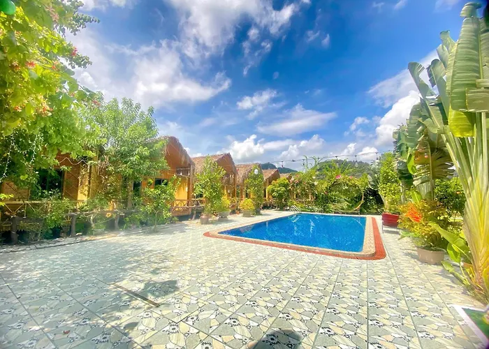 Hang Mua Lotus Homestay